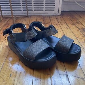Melissa ‘kick off sandal’ size 7 / 38 black glitter worn once